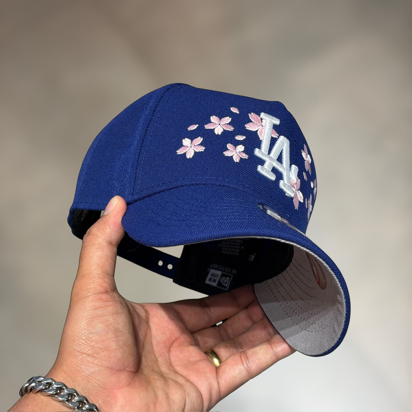 9FORTY A FRAME LA DODGERS ROYAL BLUE FLOWERS LOGO