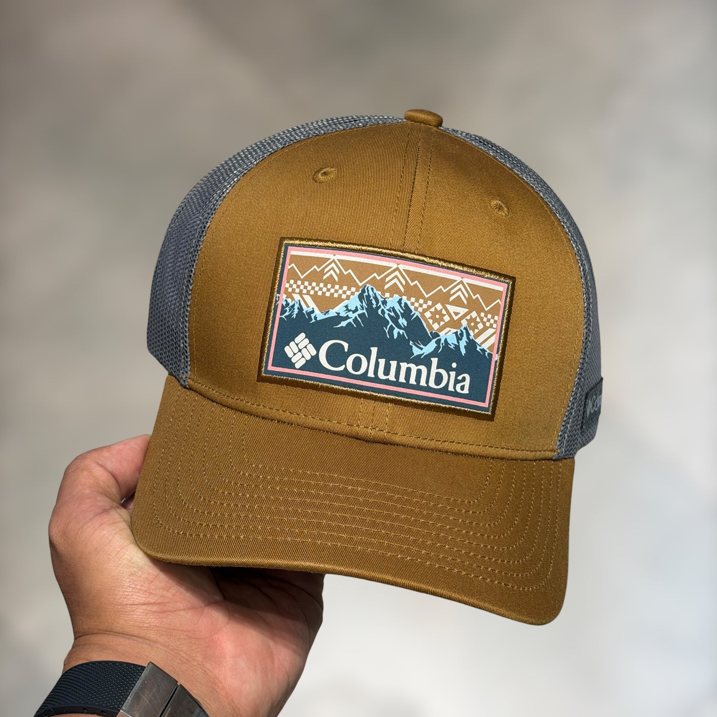 Columbia trucker brown grey mesh