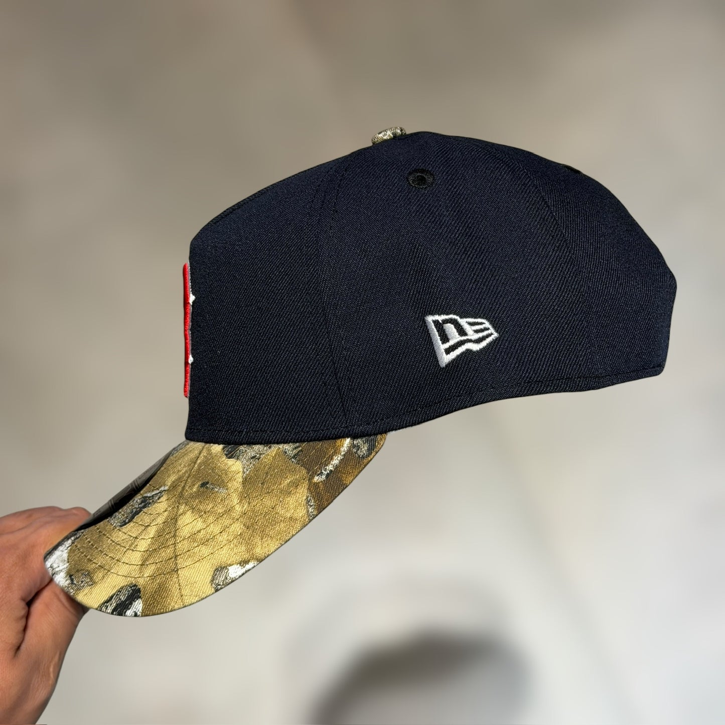 9FORTY A FRAME BOSTON RED SOX NAVY VISOR CAMO