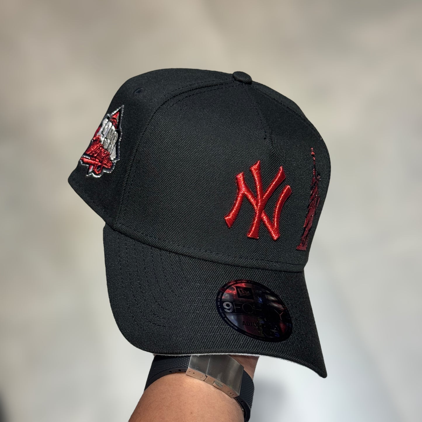 9FORTY A FRAME NY YANKEES BLACK STATUE RED WS 1999