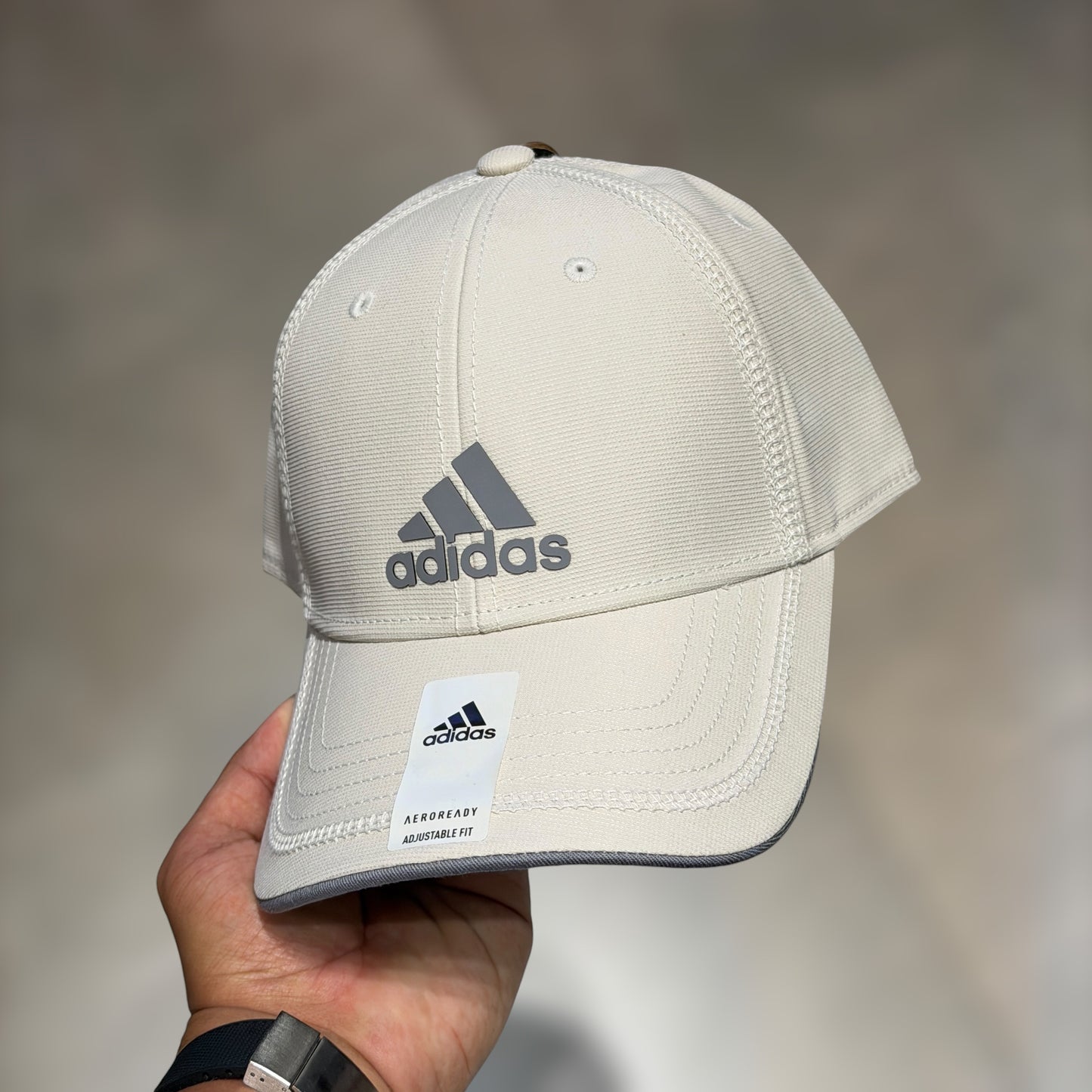 Adidas aeroready beige
