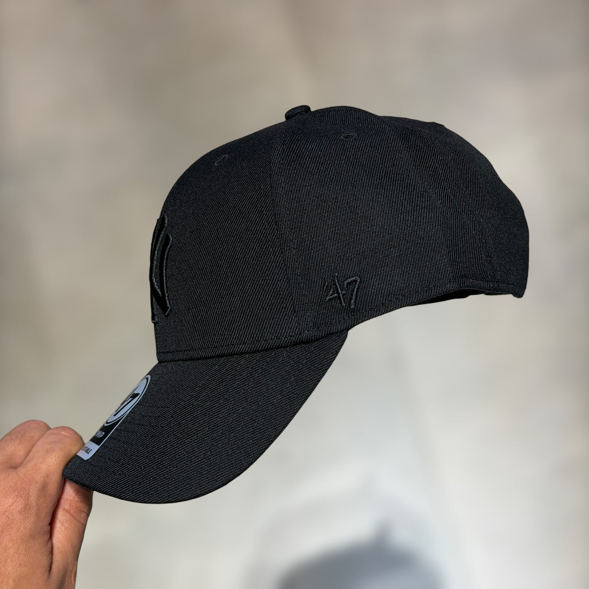 47brand MVP NY YANKEES BLACK ON BLACK