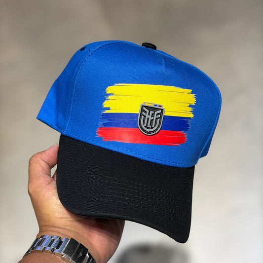 Gorra Ecuador azul FEF placa metálica