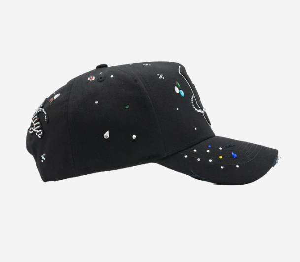 31HATS LA MAGO BLACK COLORS