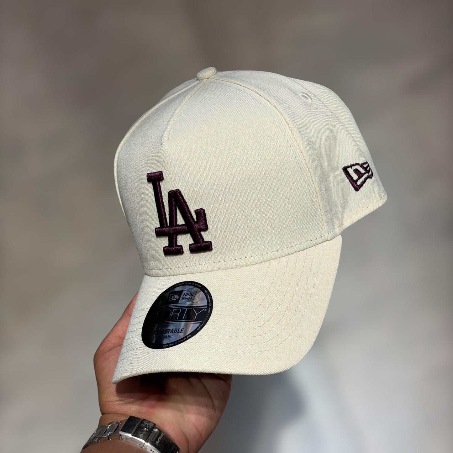 9FORTY A FRAME LA DODGERS CREAM COLLETION