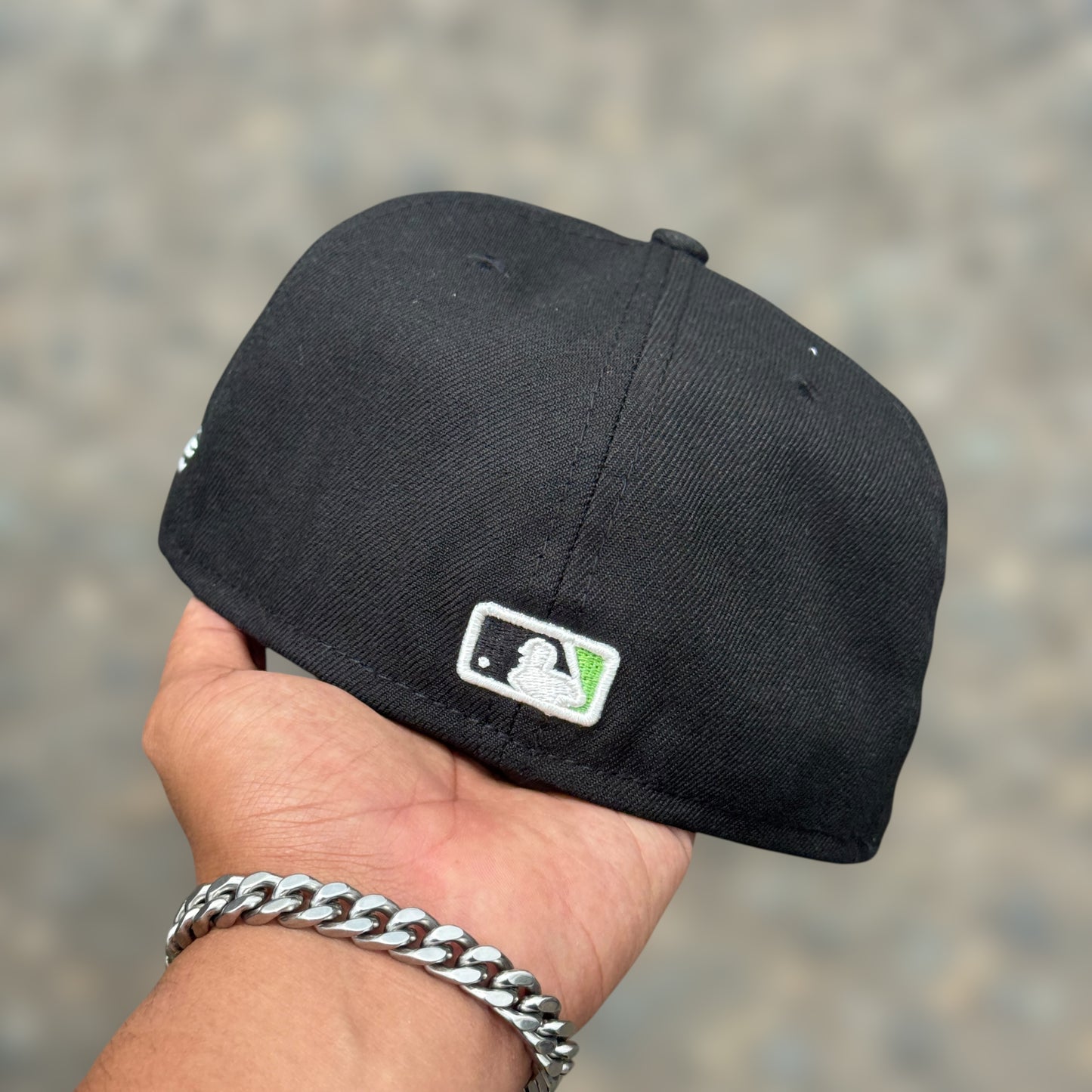 59FIFTY PIRATES PITTSBURGH BLACK GREEN UNDERVISOR