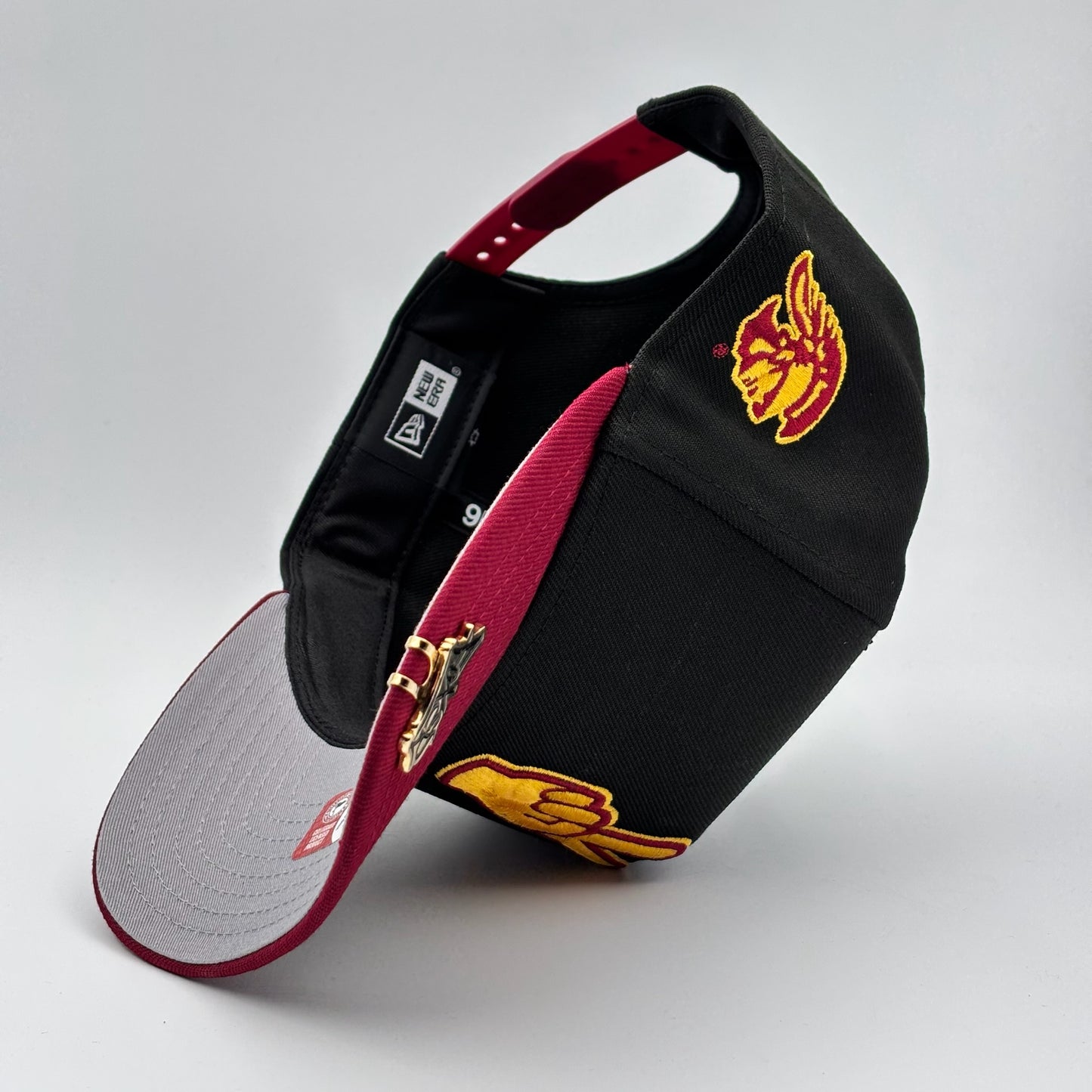 9FIFTY SIGN BLACK MARRÓN VISOR