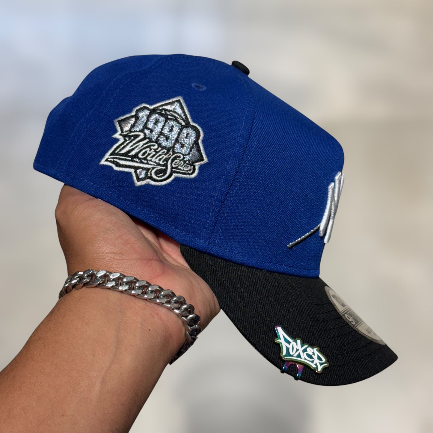 9FORTY A FRAME NY YANKEES BLUE BLACK VISERA WS 1999 LOGO FLOWERS