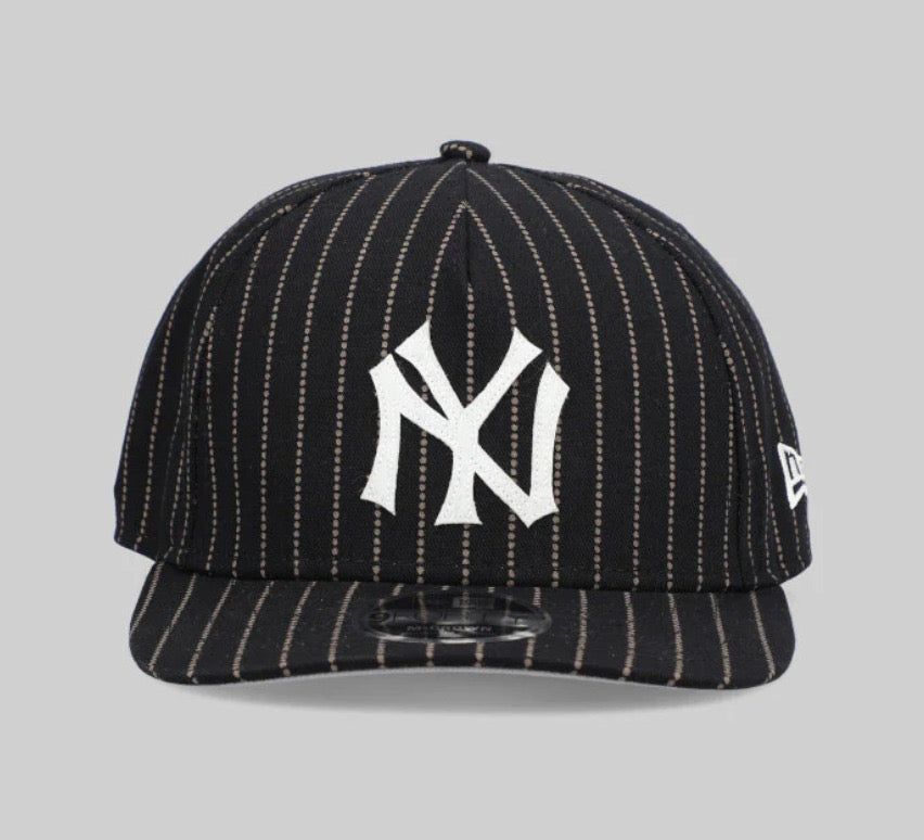 9FORTY M-CROWN NY YANKEES NAVY THREE LOOMS PINSTRIPE