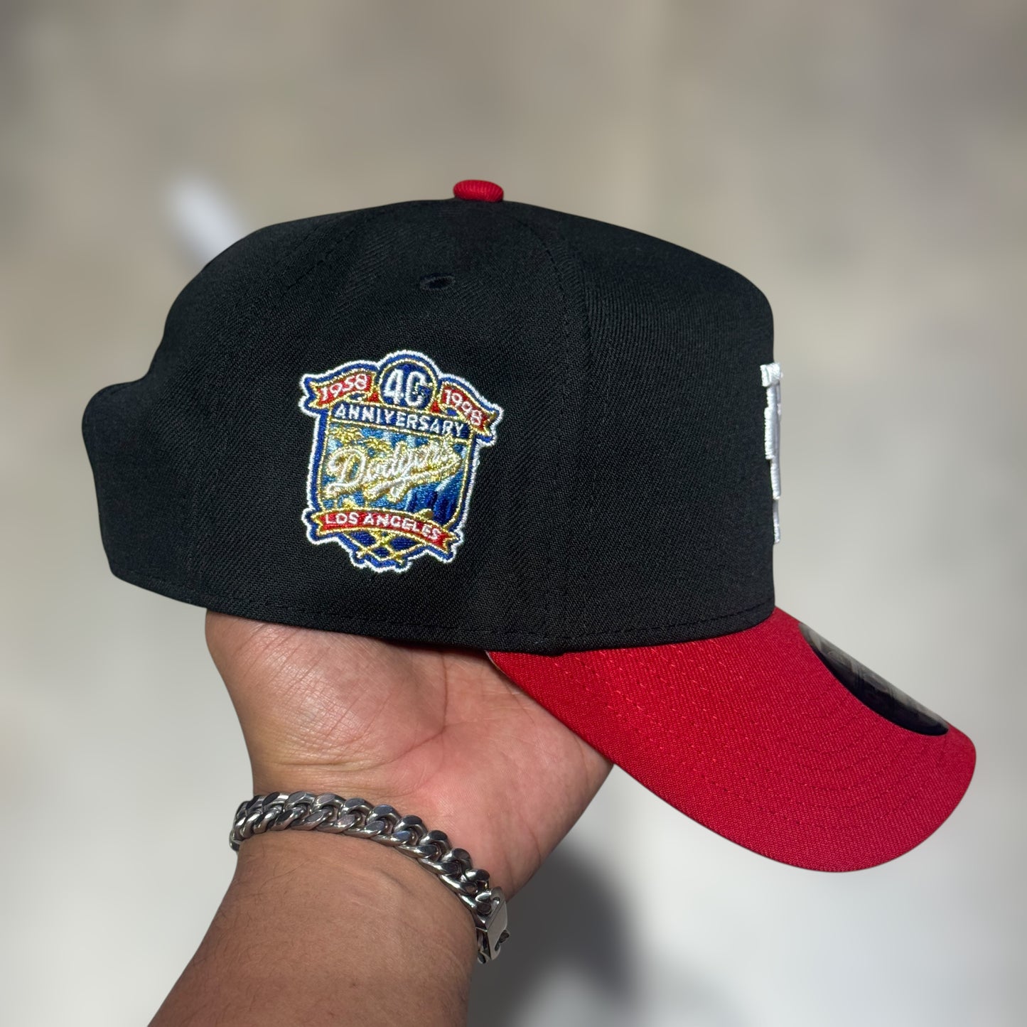 9FORTY A FRAME LA DODGERS UPSIDE DOWN BLACK VISER RED 40TH