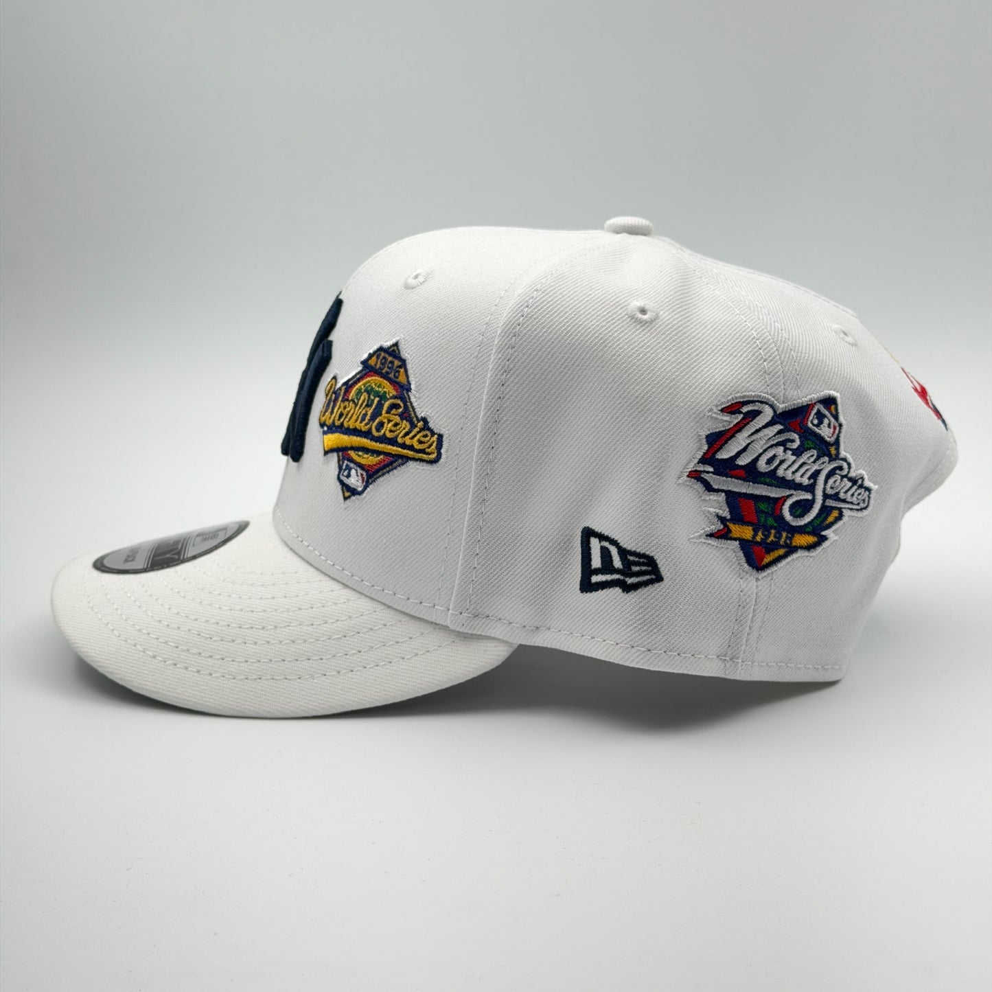 9FIFTY NY YANKEES WHITE BLUE LOGO MULTIPARCHES