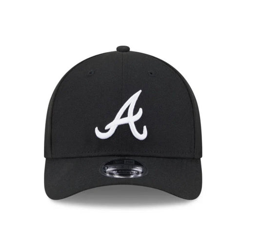 9FORTY M-CROWN ATLANTA BRAVES BLACK WHITE LOGO