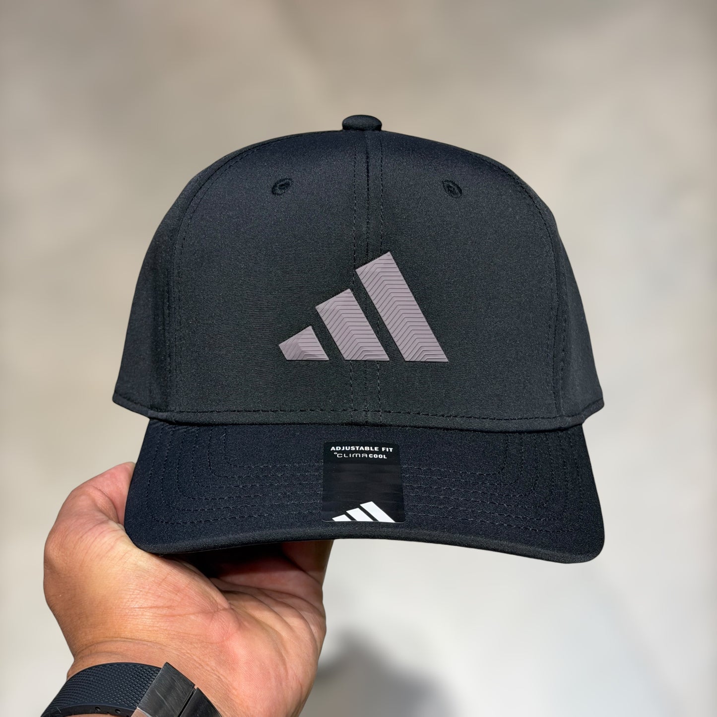 Adidas clima cool black ajustable