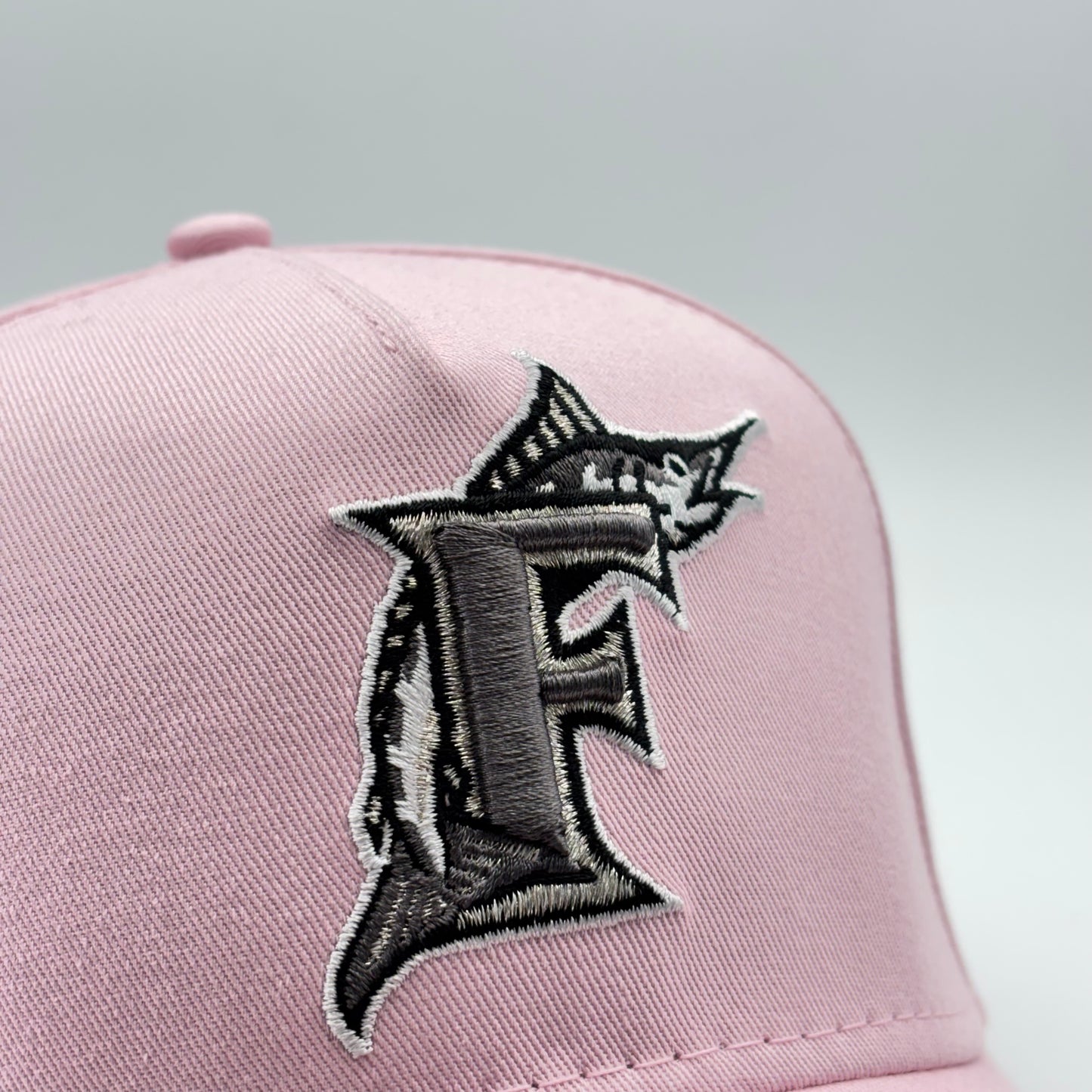 MARLINS FLORIDA PINK