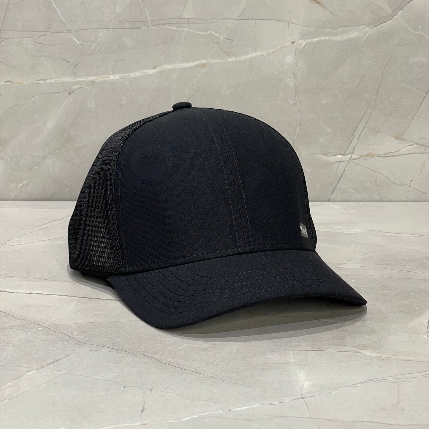 HURLEY BLACK TR LOGO LATERAL