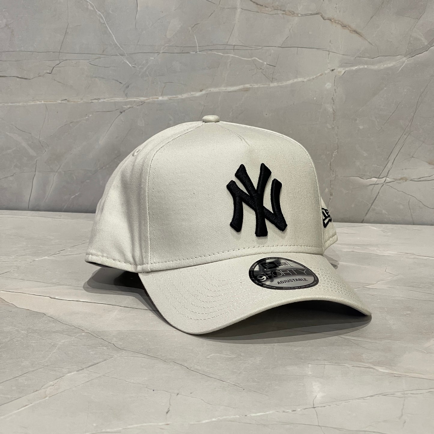 9FORTY YANKEES BEIGE