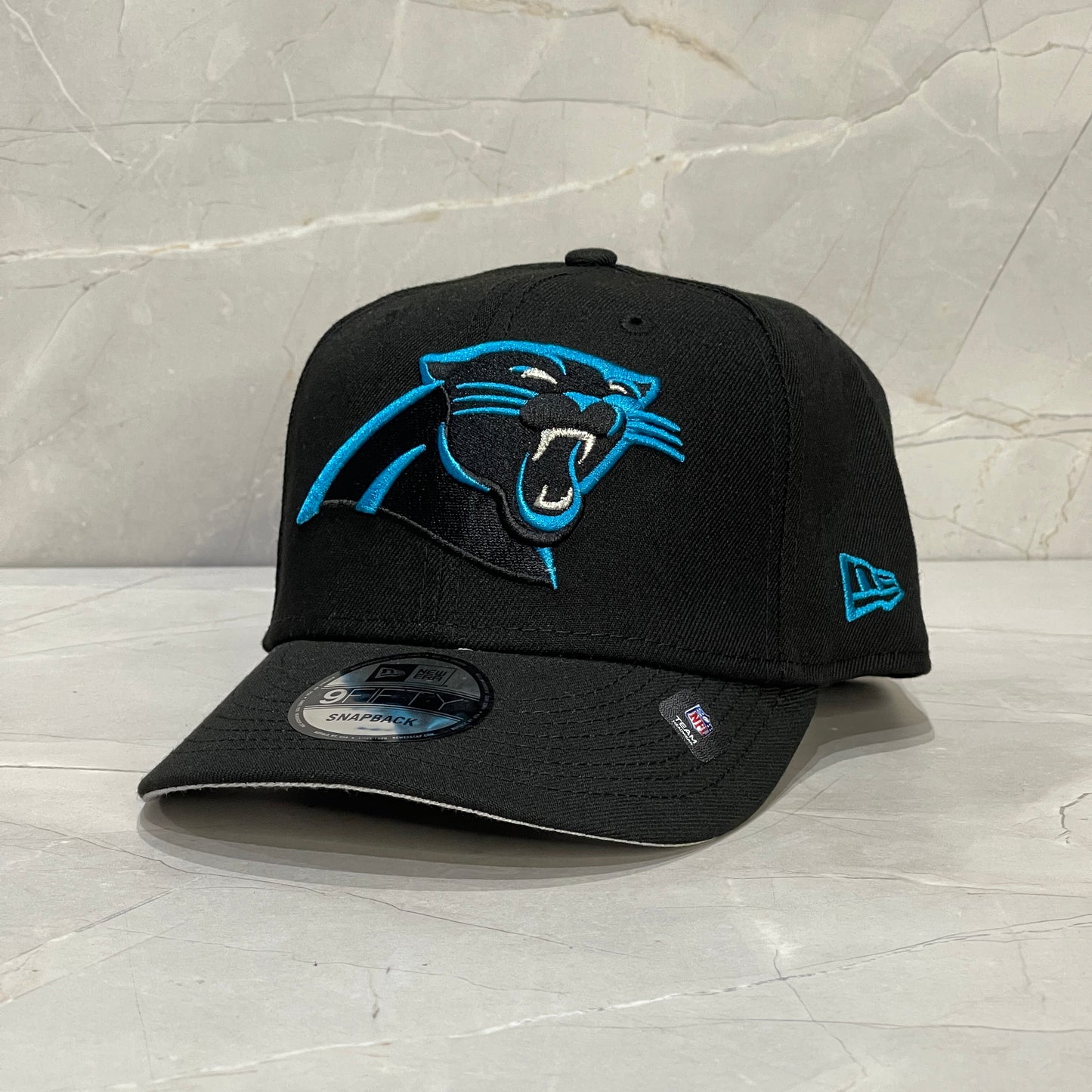 9FIFTY CAROLINA PANTHERS BLACK BLUE LOGO