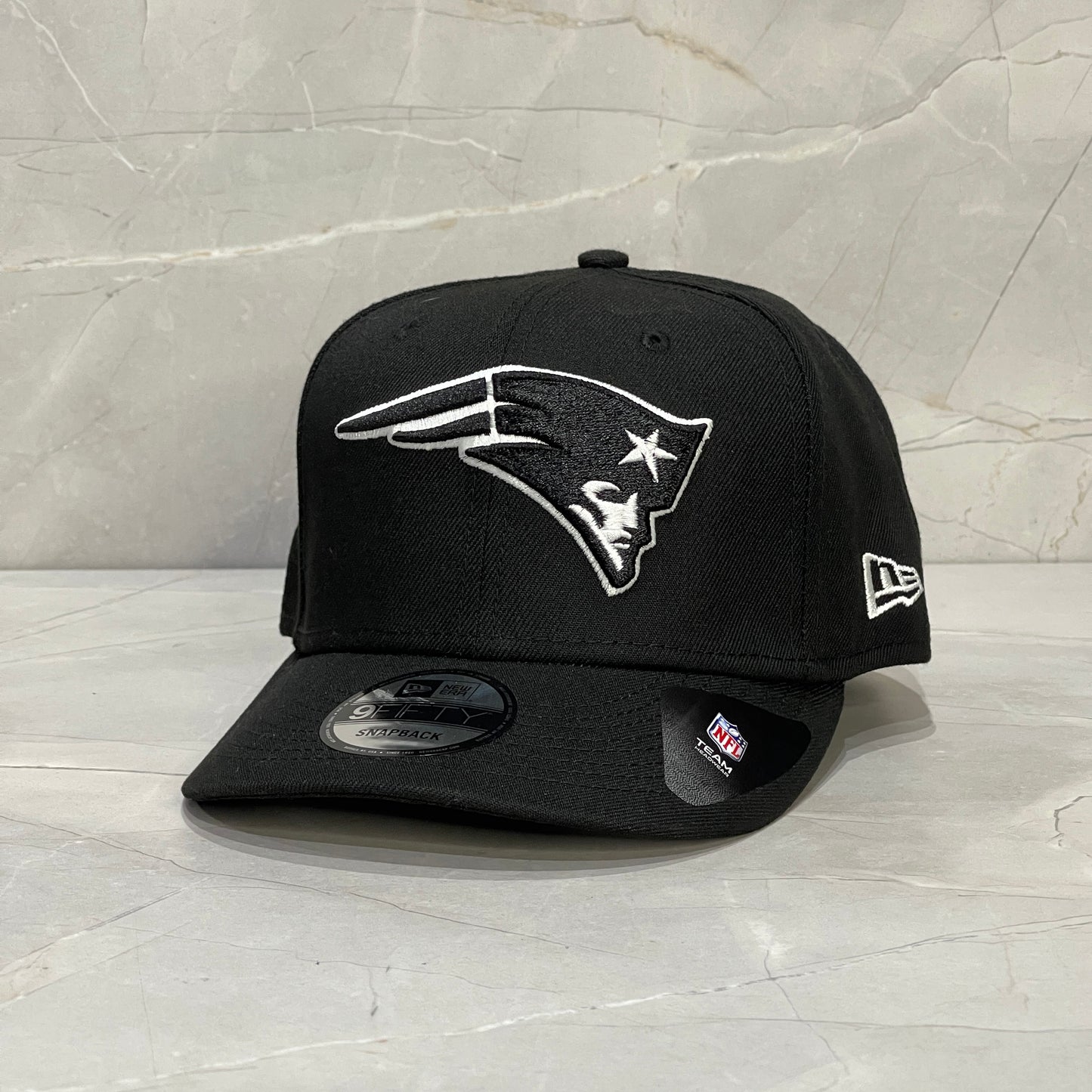 9FIFTY PATRIOTS BLACK WHITE LOGO