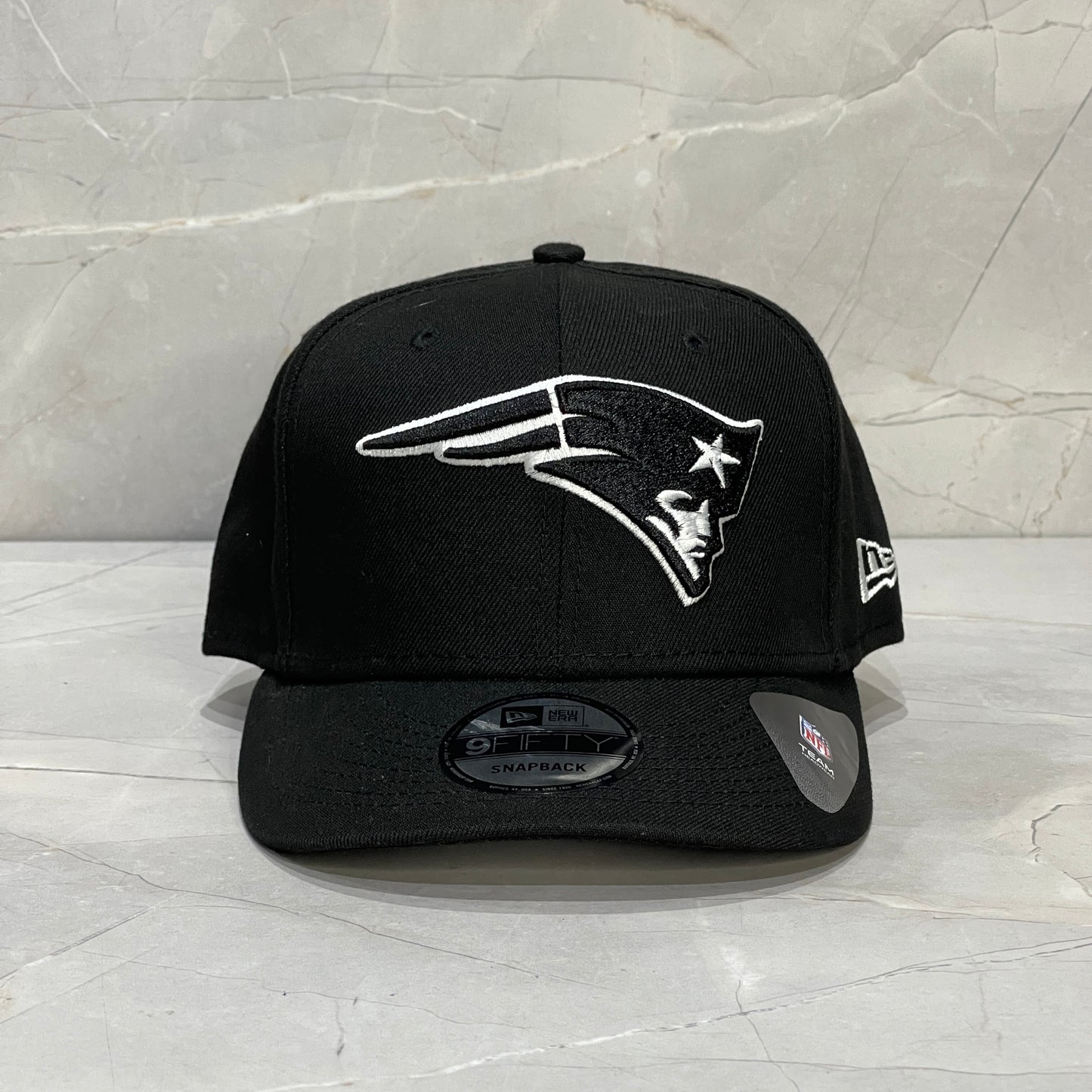 9FIFTY PATRIOTS BLACK WHITE LOGO