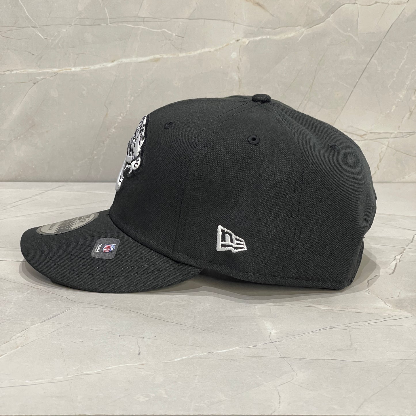 9FIFTY JAGUARS BLACK WHITE LOGO