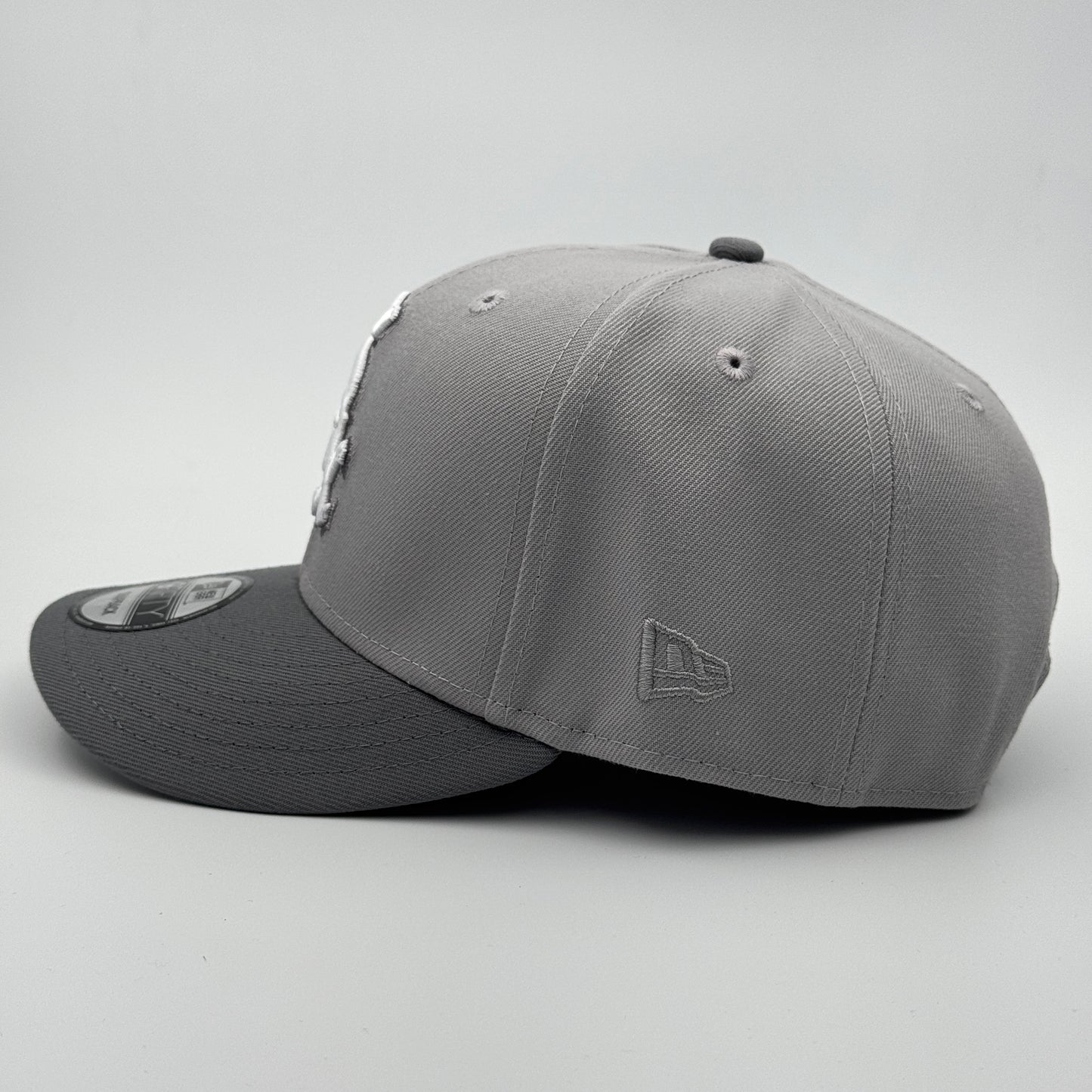 9FIFTY WHITE SOX GREY WHITE LOGO WS 2005
