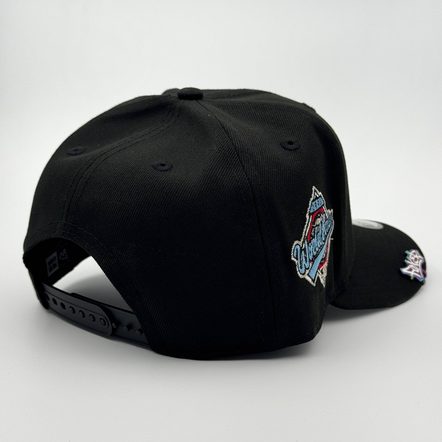 9FIFTY NY YANKEES BLACK EMPIRE STATE SKYBLUE LOGO WS 1996